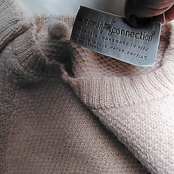 Peruvian Connection sweater - Picture 12 of 17